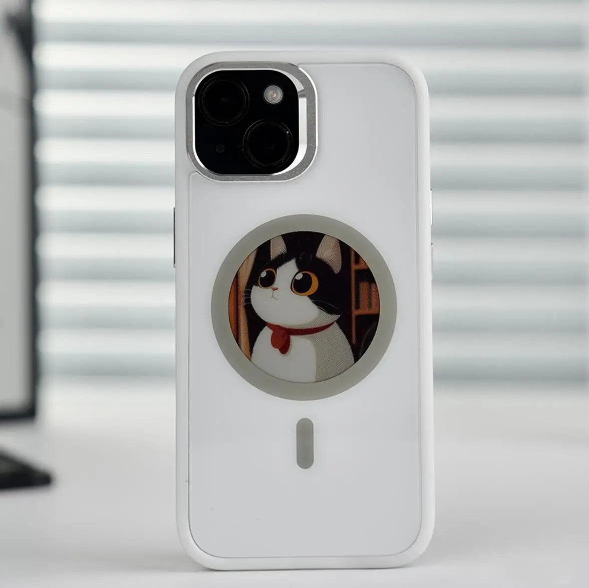 Personalized Custom Magnetic Phone Case with E Ink Display Special Gift Idea Unique DIY Design