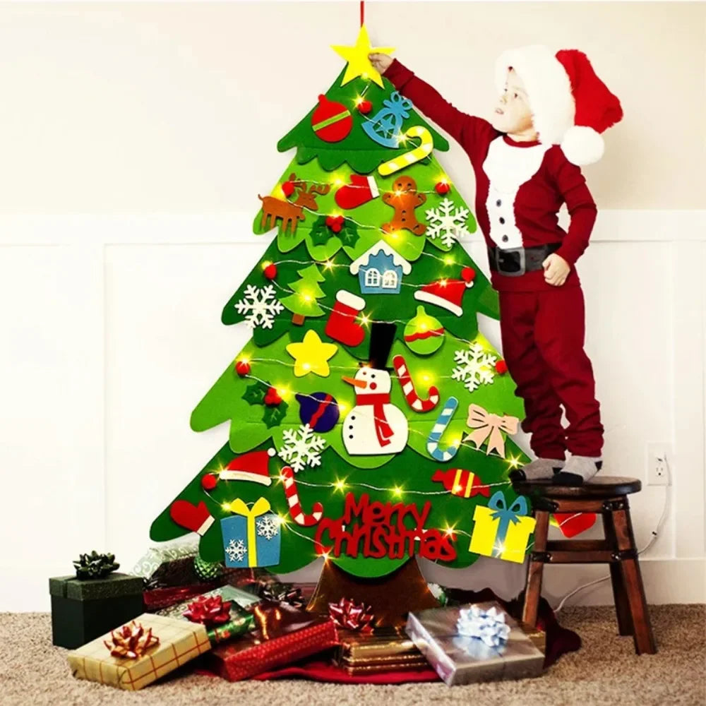 Everized Interactive Felt Christmas Tree for Kids