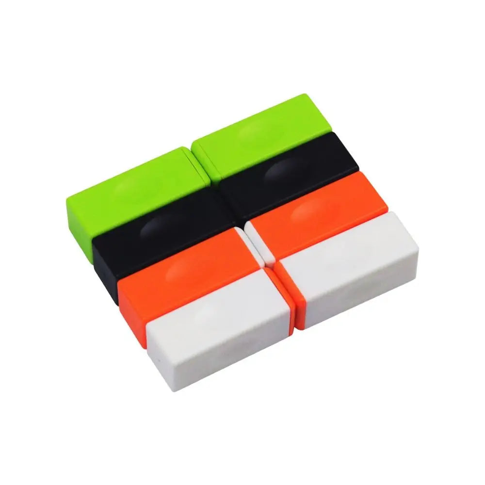 Magnetic building blocks bounce bricks