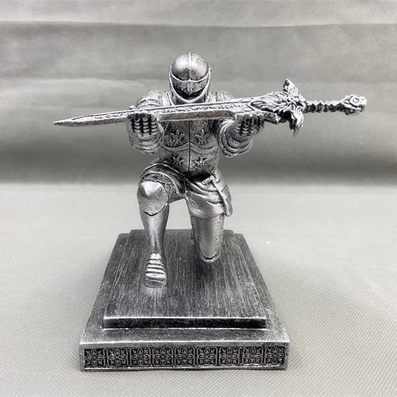 Knight Pen Holder