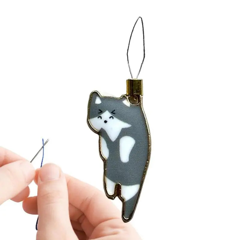 Magnetic Cat Needle Threader